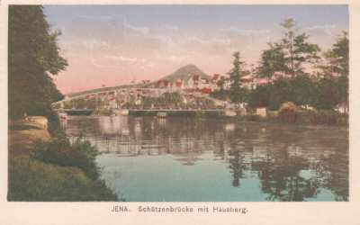 Schützenbrücke mit Hausberg
